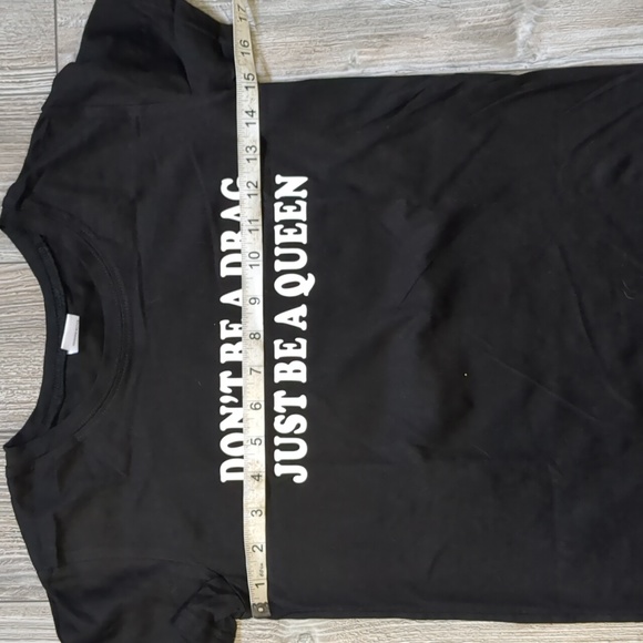 Don't Be a Drag Just be a Queen Pride Top XS - Picture 2 of 3